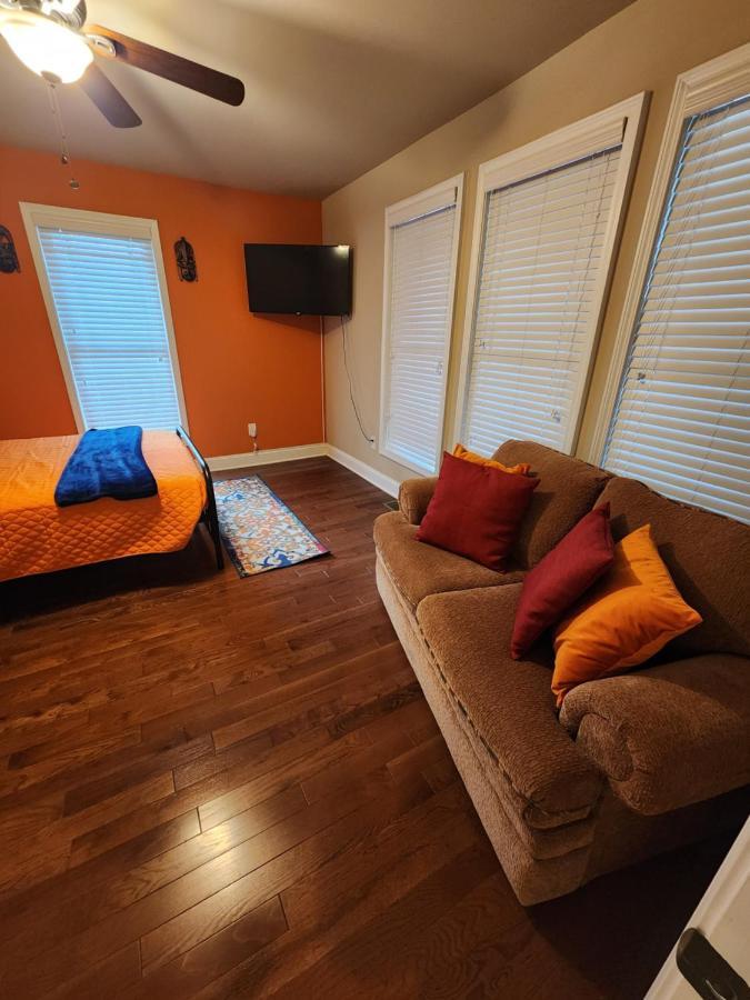 Spacious Newly Renovated Home Atlanta Exterior photo